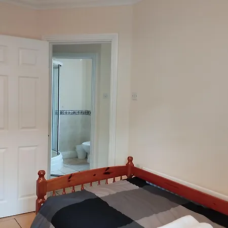 Warm Welcome * Dublin